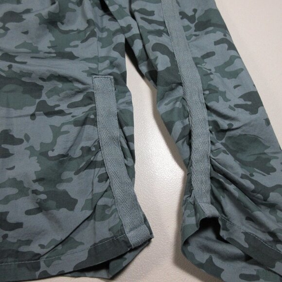 WEARABLES XCVI womens gray green black Folksy camo Safari poplin jacket L EUC - Picture 8 of 9